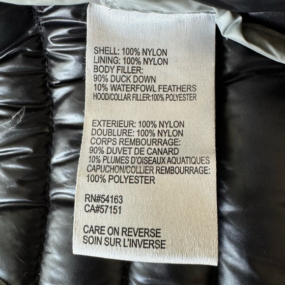 Calvin Klein puffer jacket - Picture 6 of 6